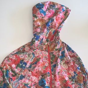 Lululemon Pack it Seawheeze Jacket 6